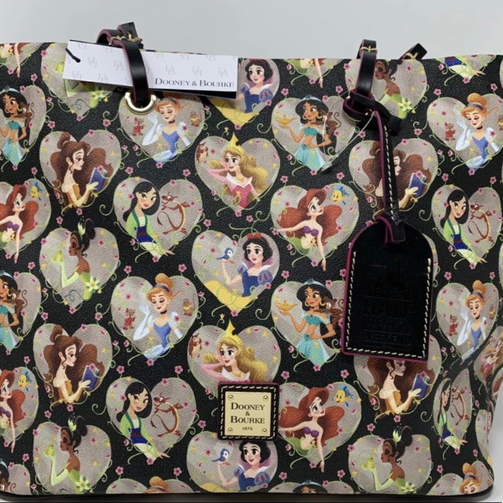NWT DOONEY & BOURKE DISNEY PRINCESS MARATHON TOTE